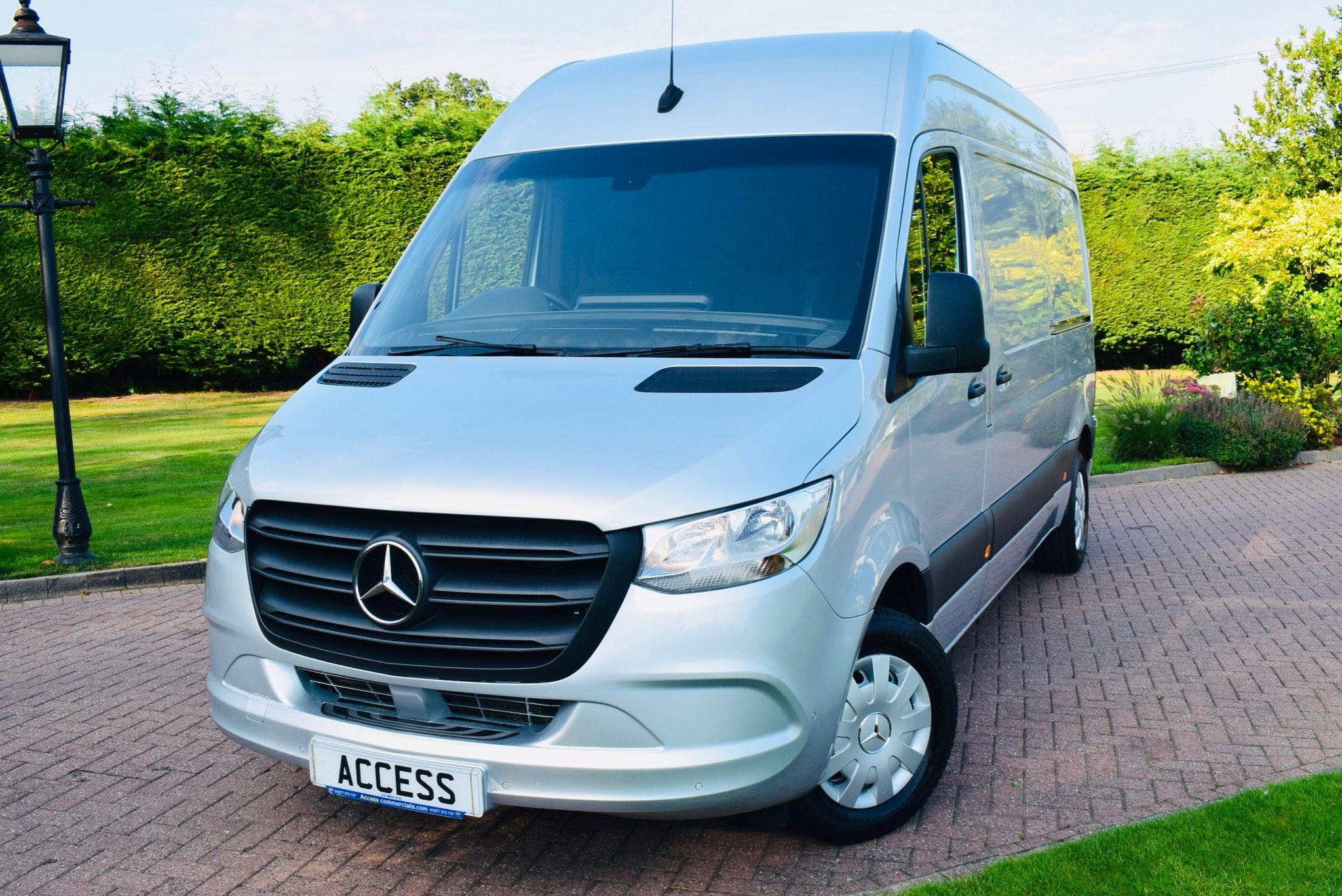 Main listing image - Mercedes-Benz Sprinter