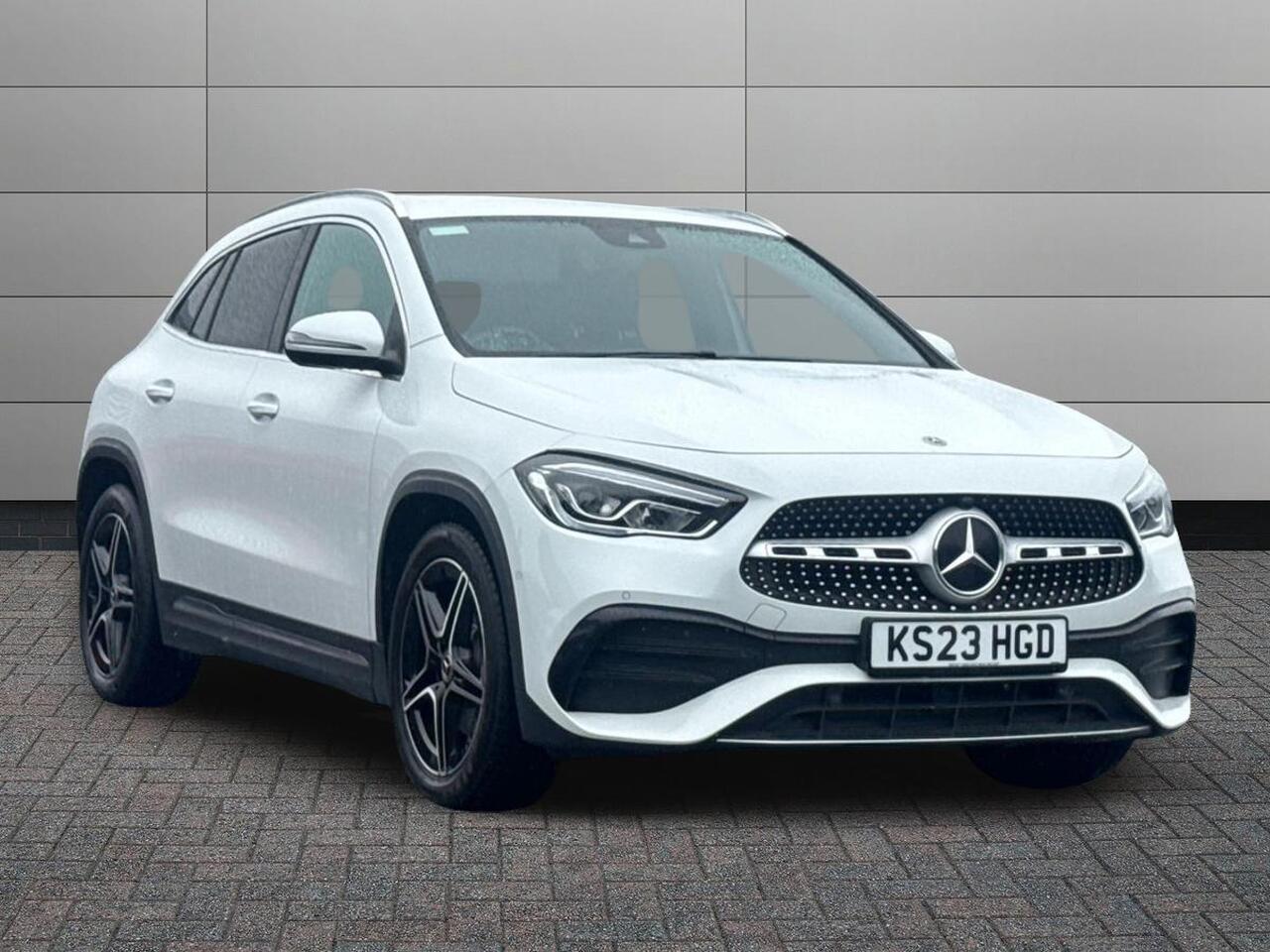 Main listing image - Mercedes-Benz GLA