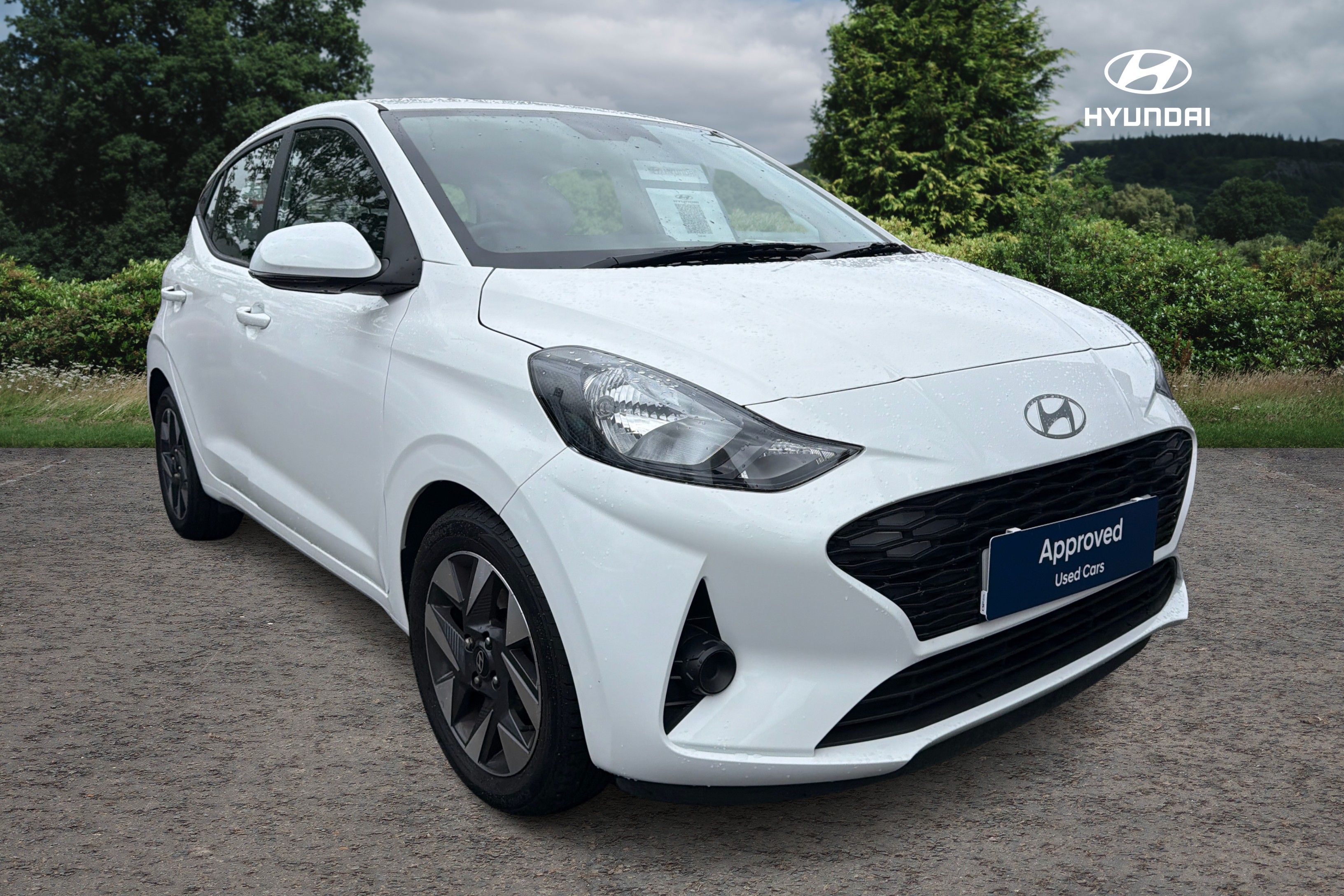 Main listing image - Hyundai i10