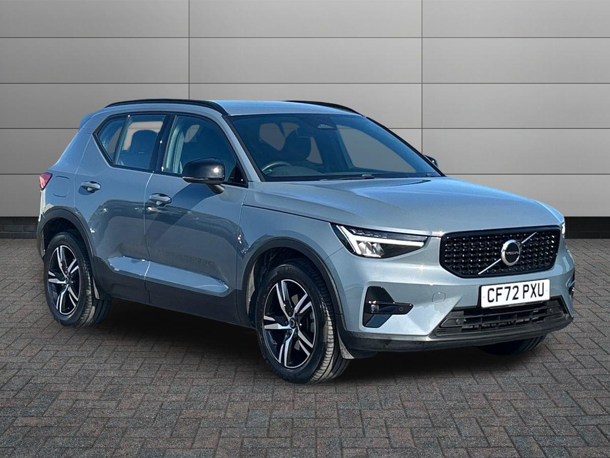 Main listing image - Volvo XC40