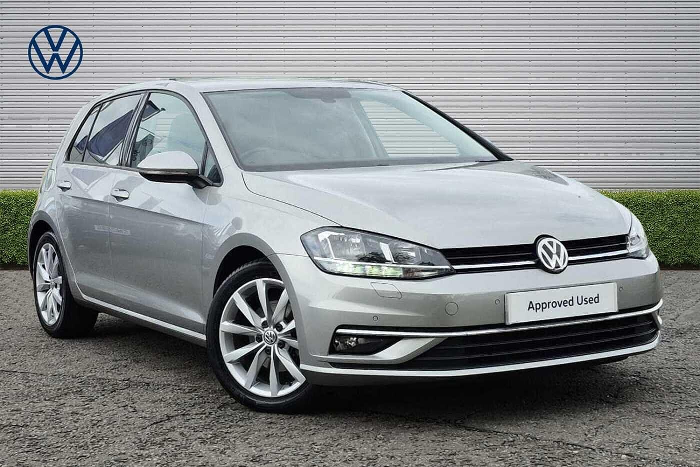 Main listing image - Volkswagen Golf