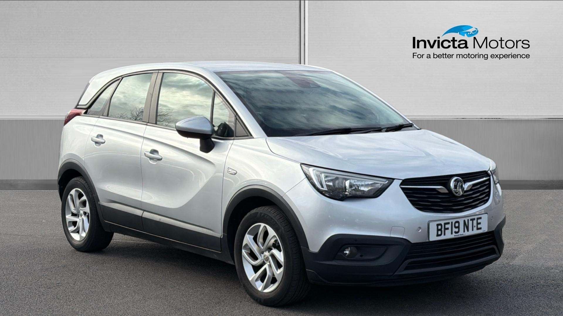 Main listing image - Vauxhall Crossland X