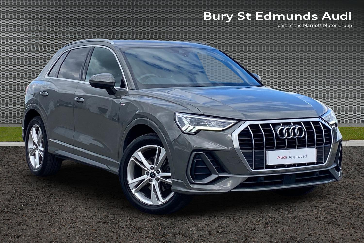 Main listing image - Audi Q3