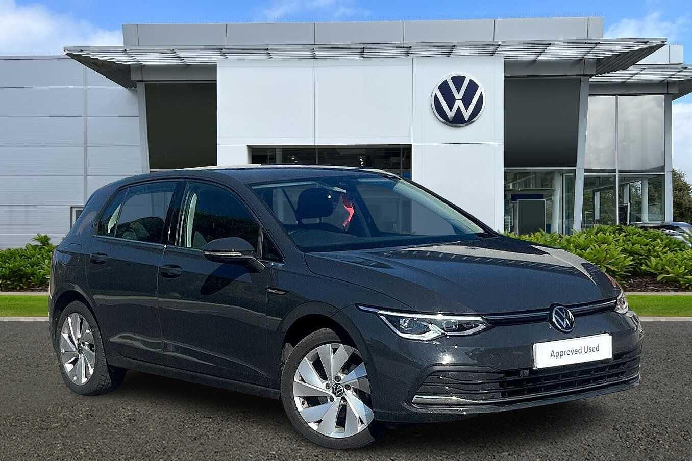 Main listing image - Volkswagen Golf