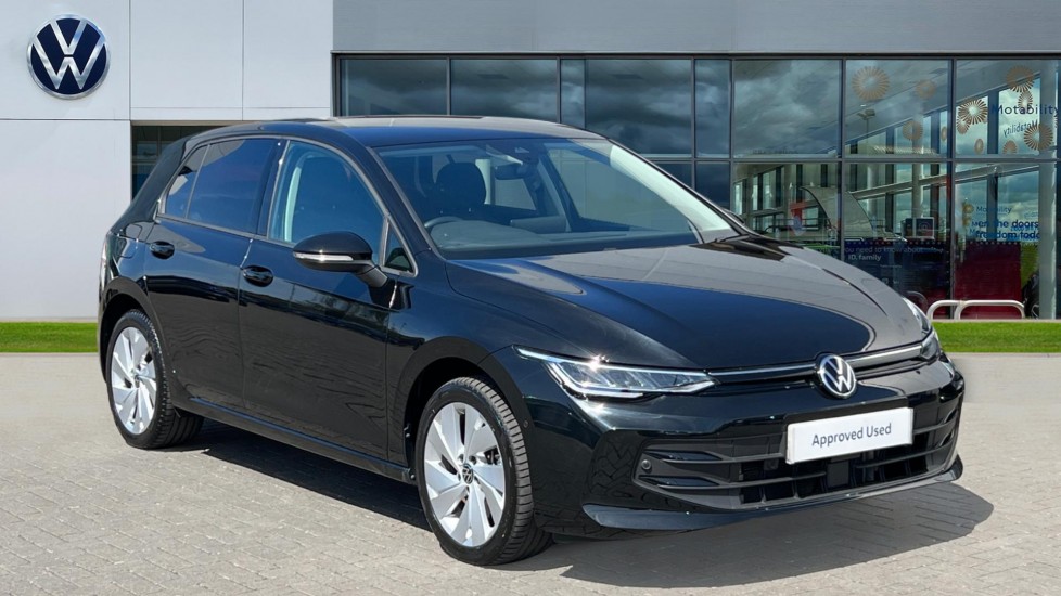 Main listing image - Volkswagen Golf