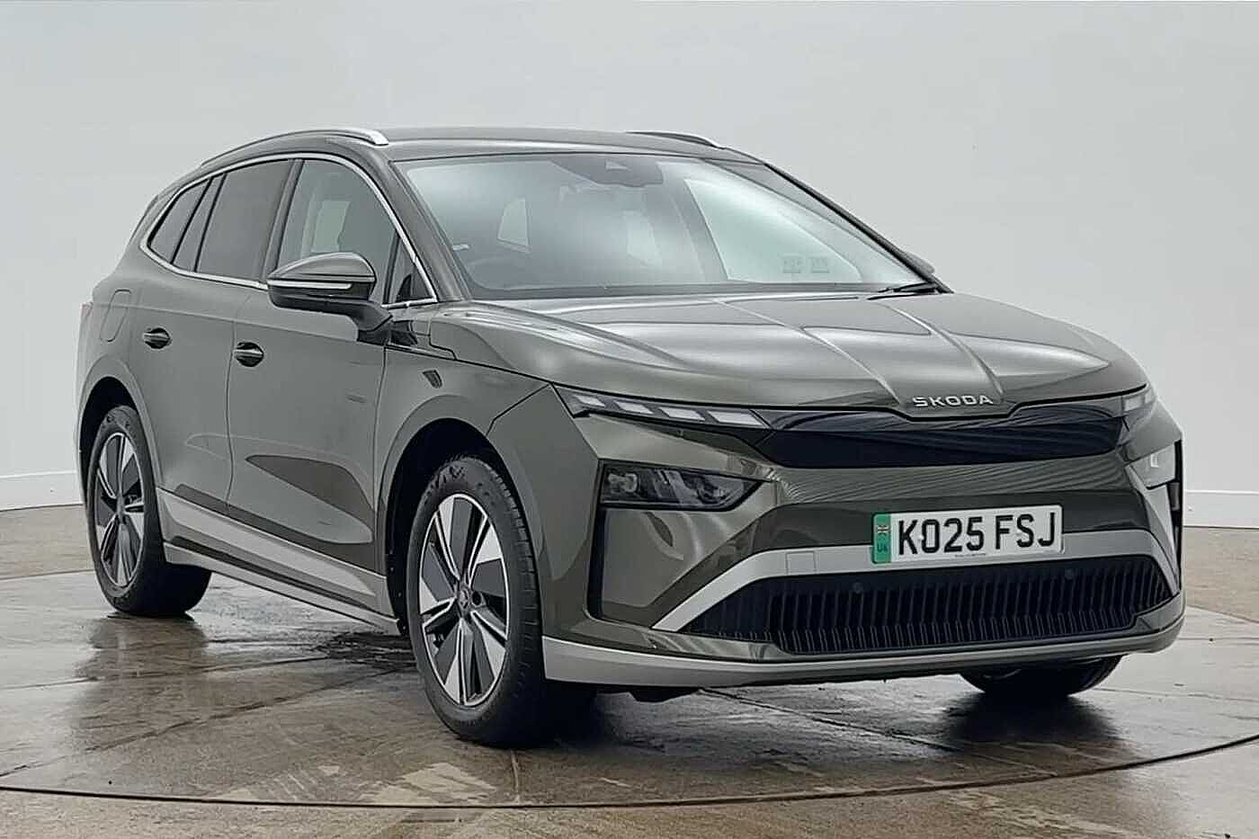 Main listing image - Skoda Enyaq