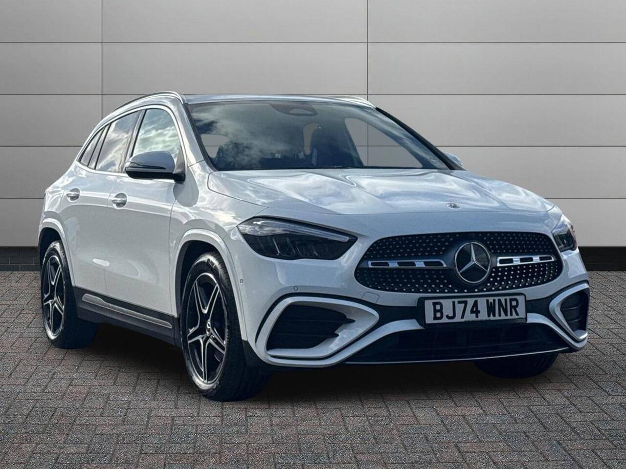 Main listing image - Mercedes-Benz GLA