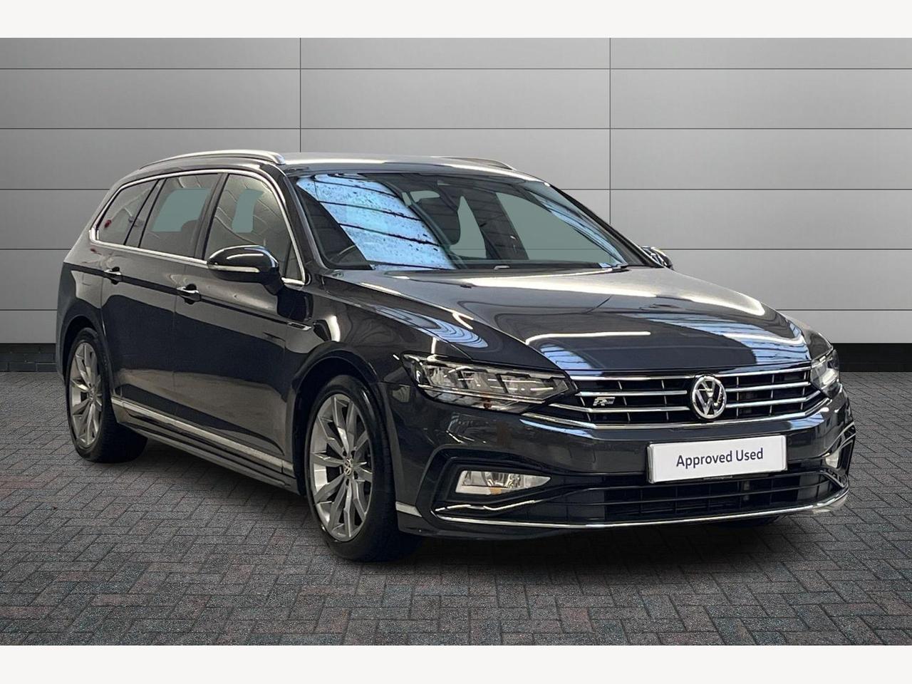 Main listing image - Volkswagen Passat Estate