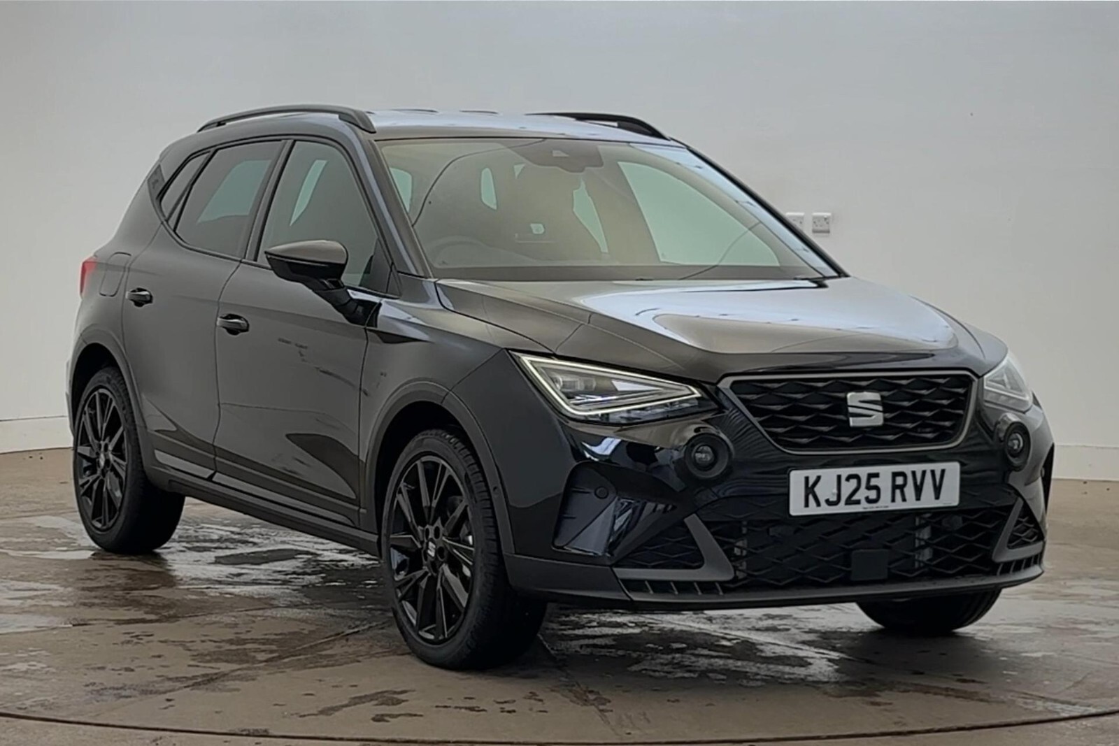 Main listing image - SEAT Arona