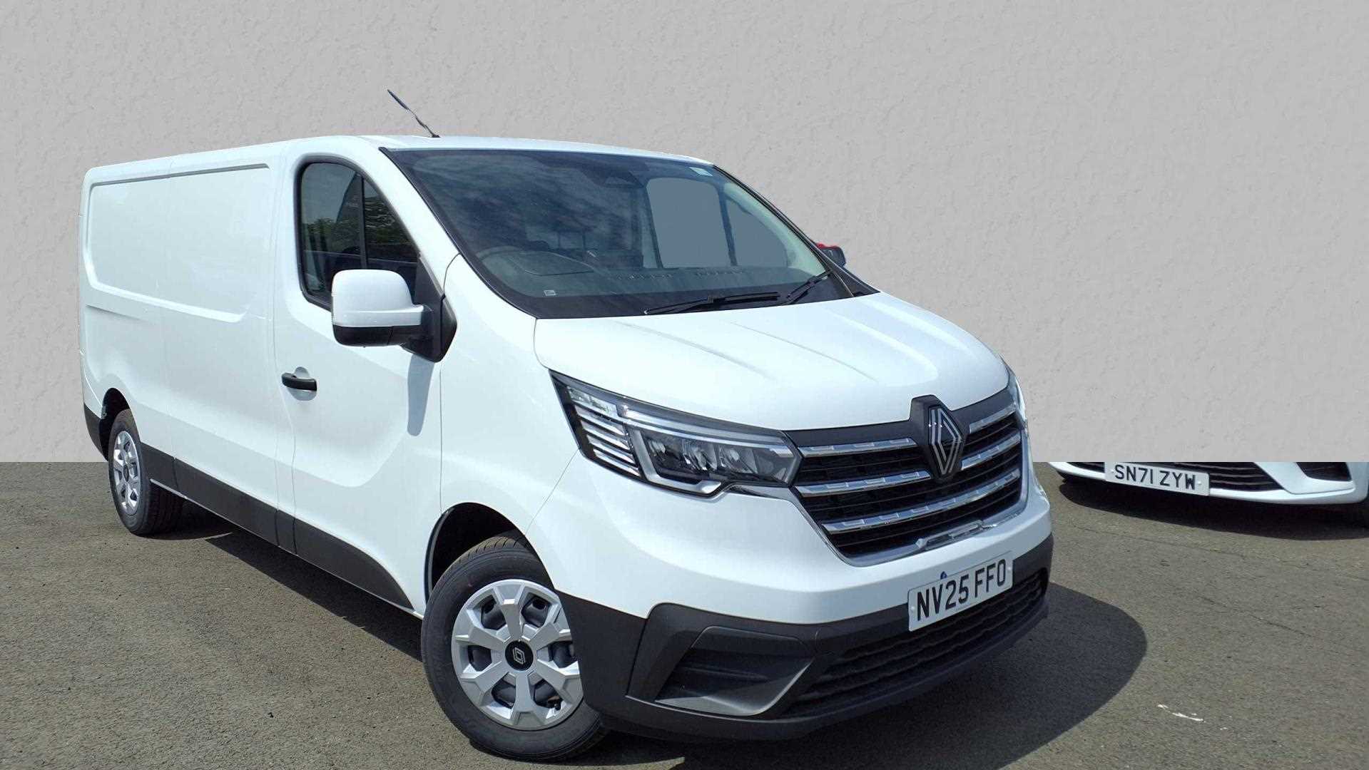 Main listing image - Renault Trafic