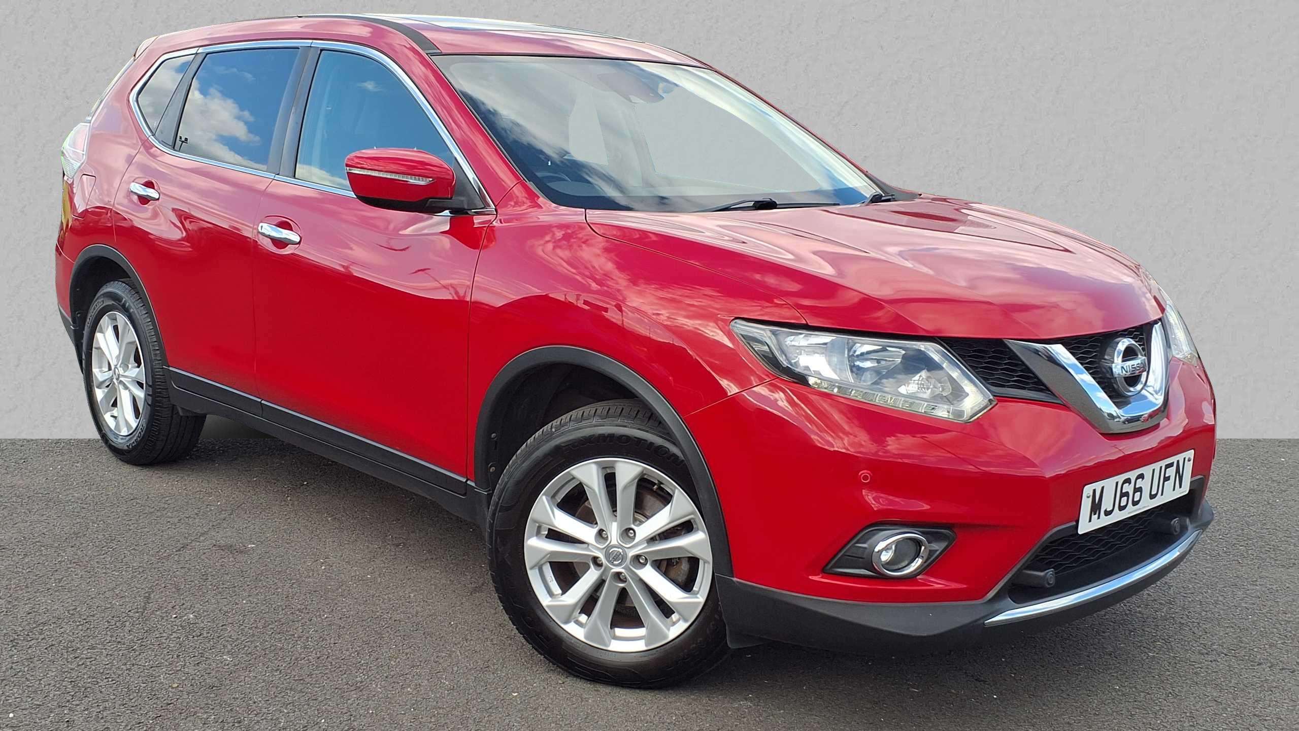 Main listing image - Nissan X-Trail