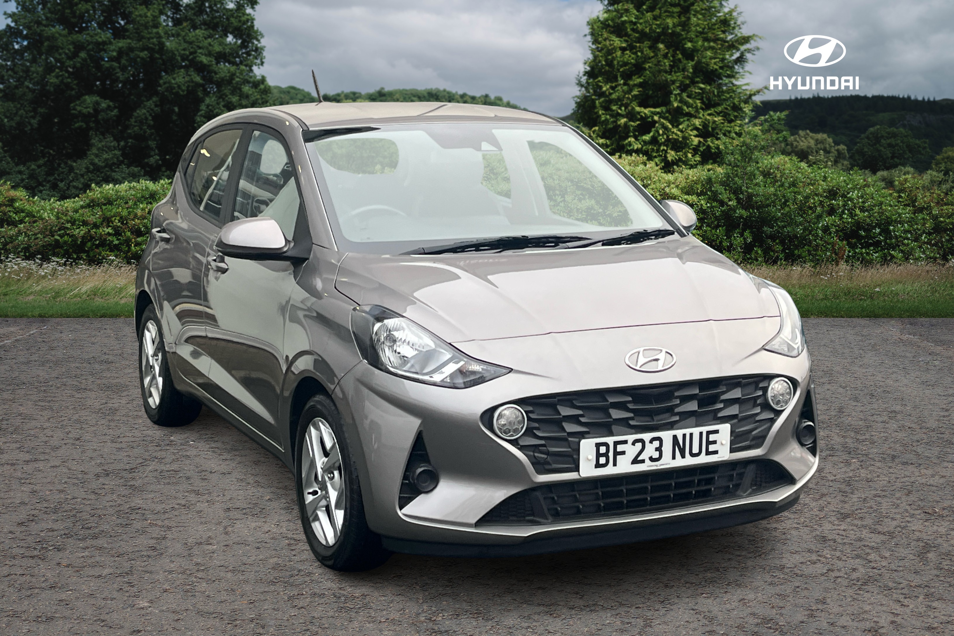 Main listing image - Hyundai i10