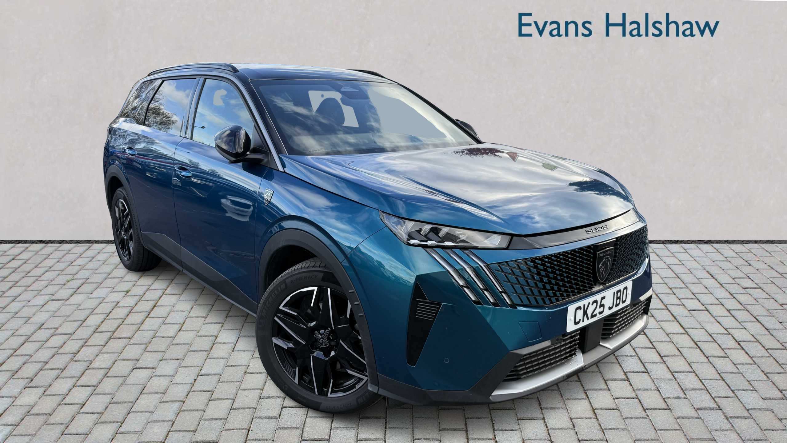 Main listing image - Peugeot 5008