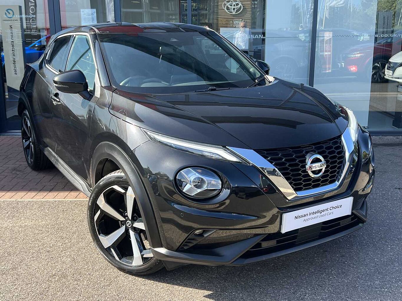 Main listing image - Nissan Juke