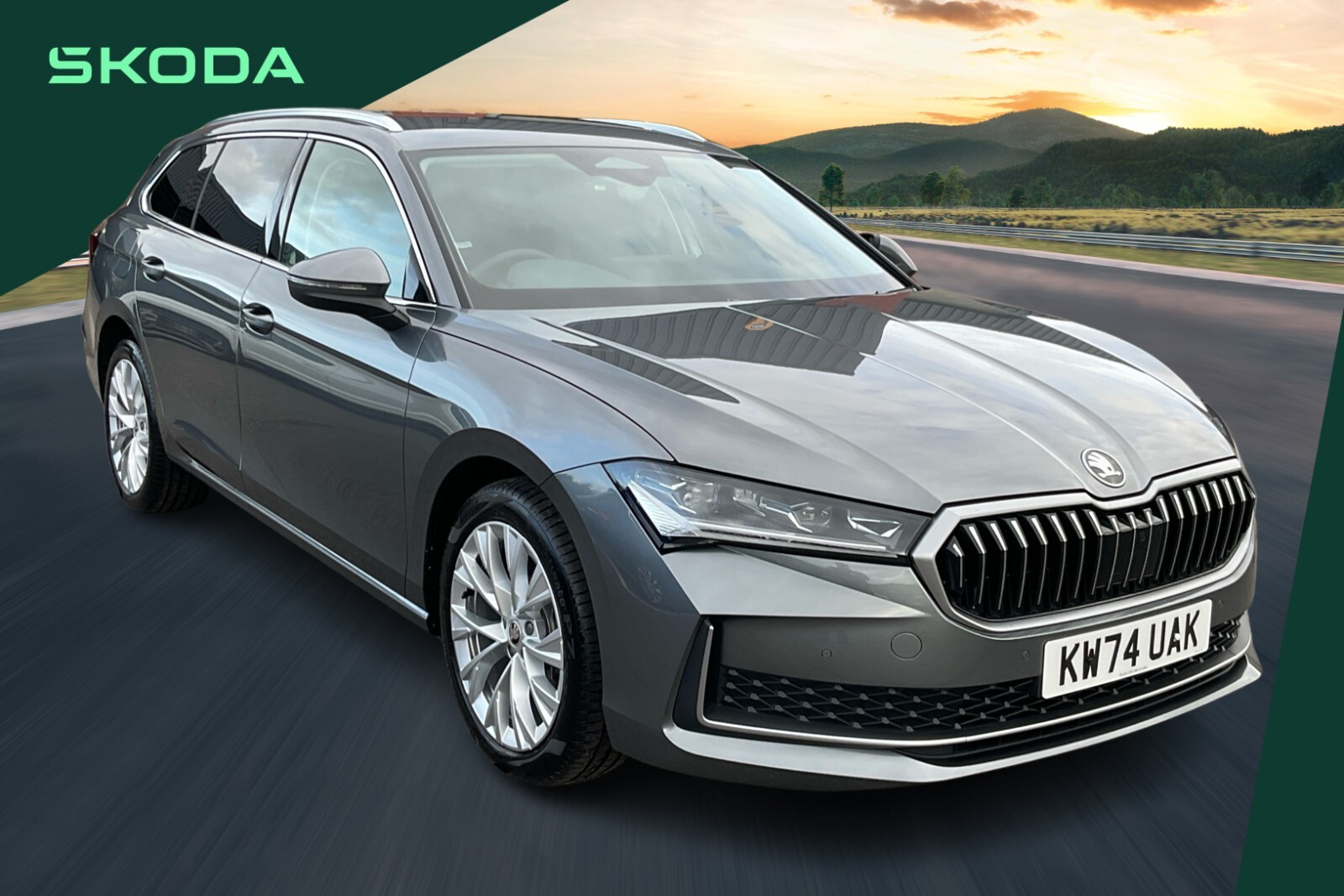 Main listing image - Skoda Superb Estate