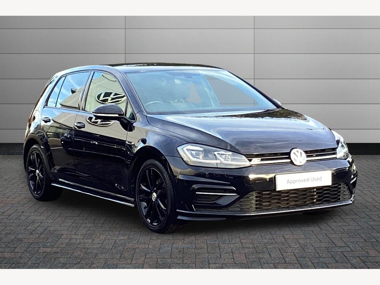 Main listing image - Volkswagen Golf