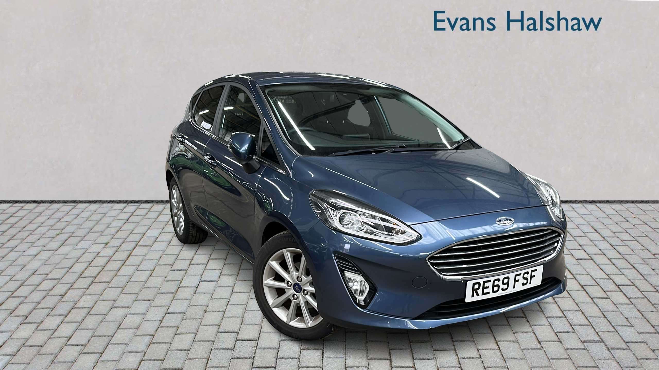 Main listing image - Ford Fiesta