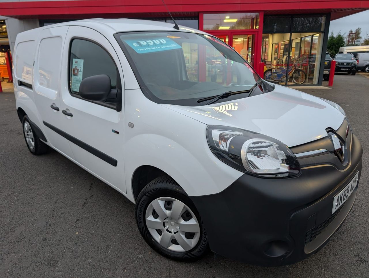 Main listing image - Renault Kangoo E-Tech