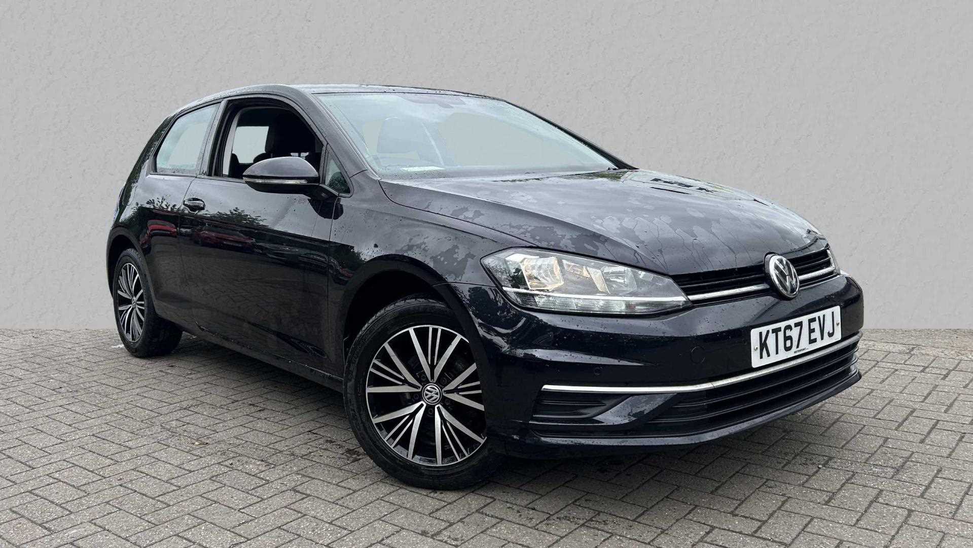 Main listing image - Volkswagen Golf