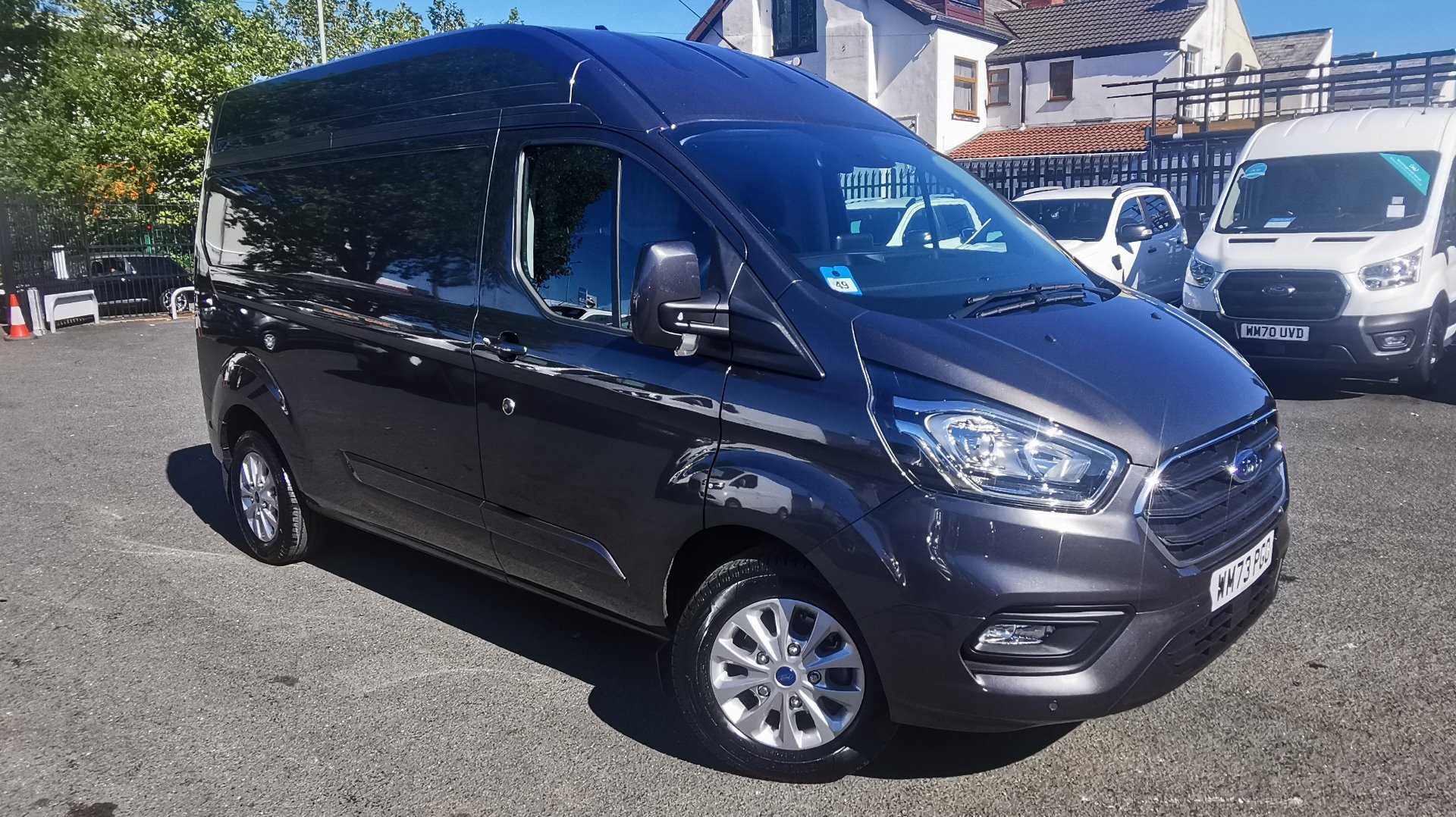 Main listing image - Ford Transit Custom