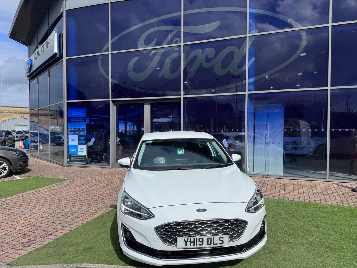 Main listing image - Ford Focus Vignale