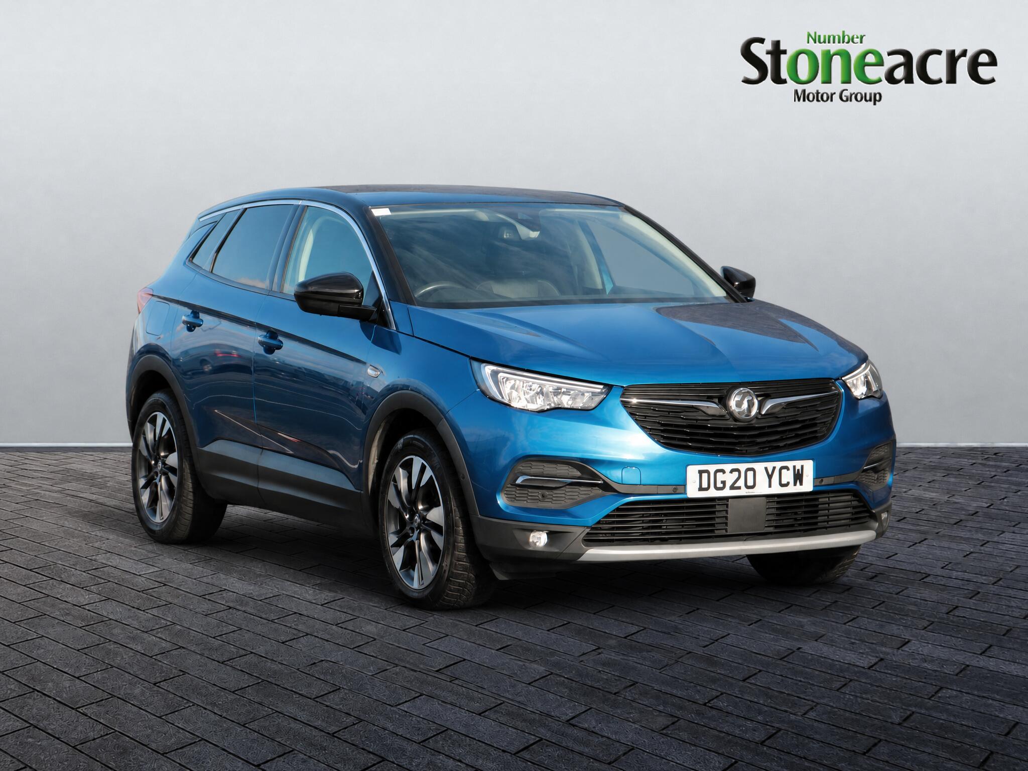 Main listing image - Vauxhall Grandland X