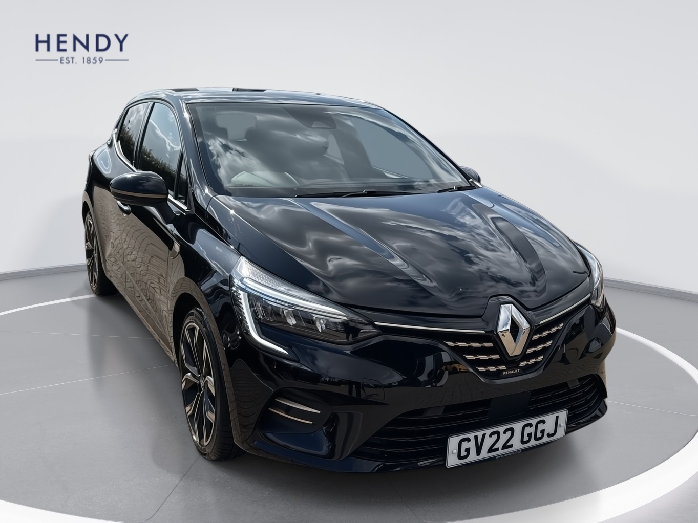 Main listing image - Renault Clio