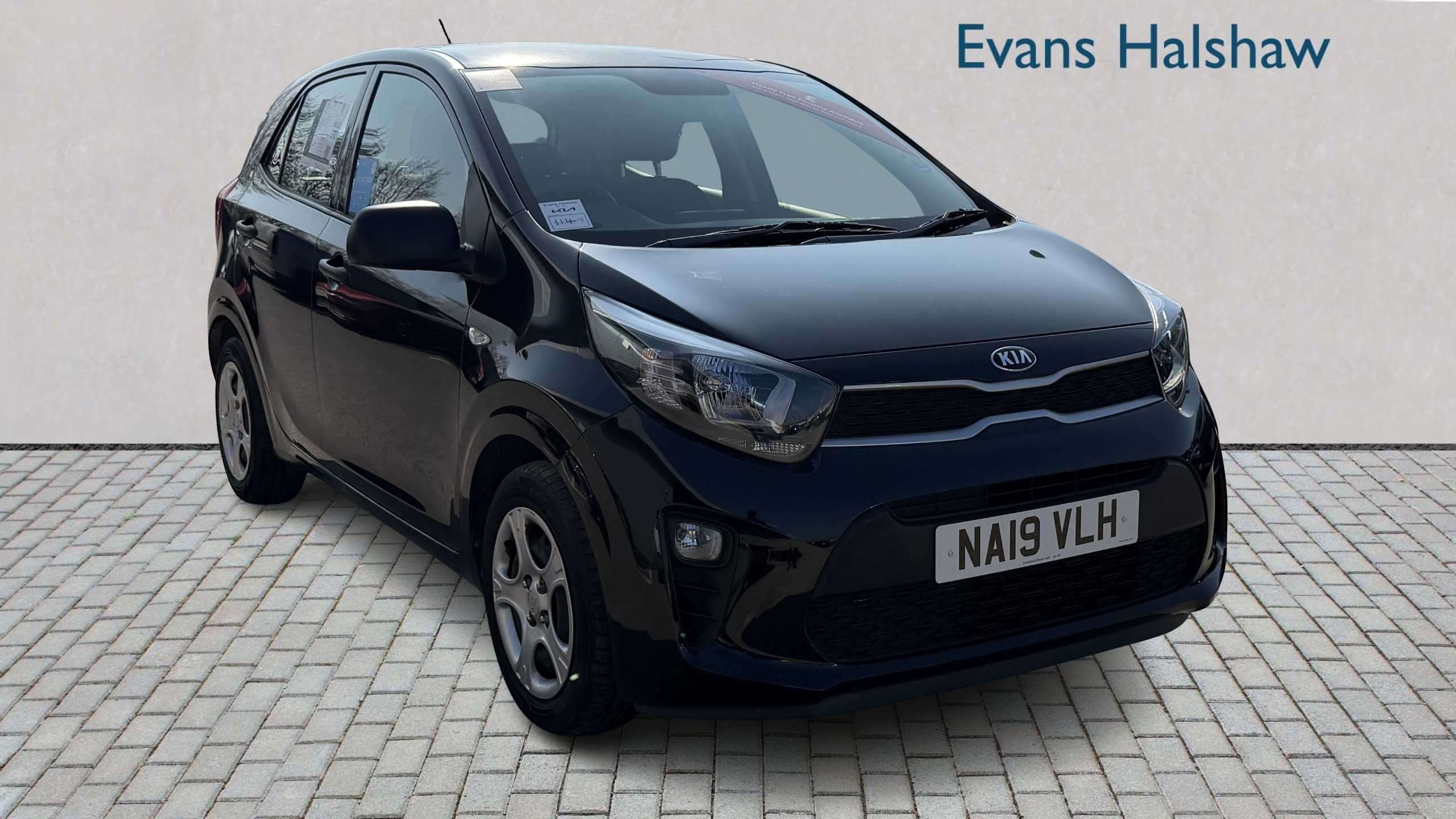 Main listing image - Kia Picanto