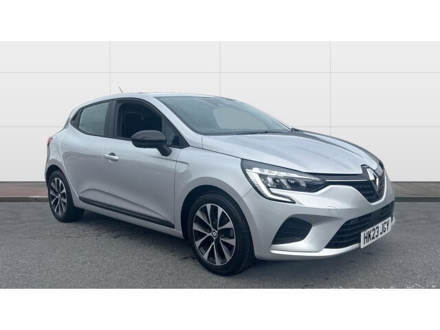 Main listing image - Renault Clio