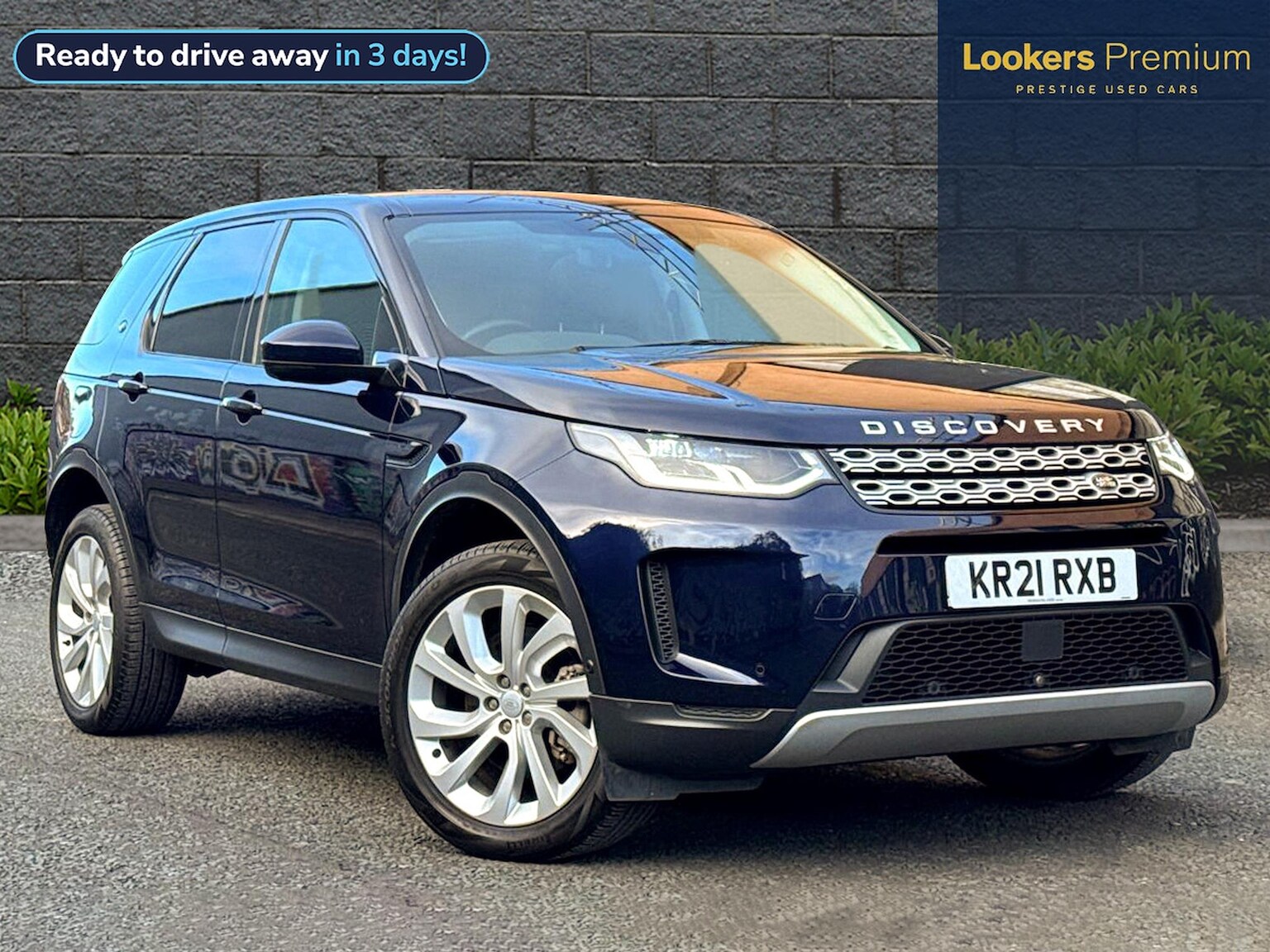 Main listing image - Land Rover Discovery Sport