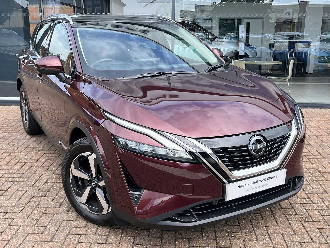 Main listing image - Nissan Qashqai