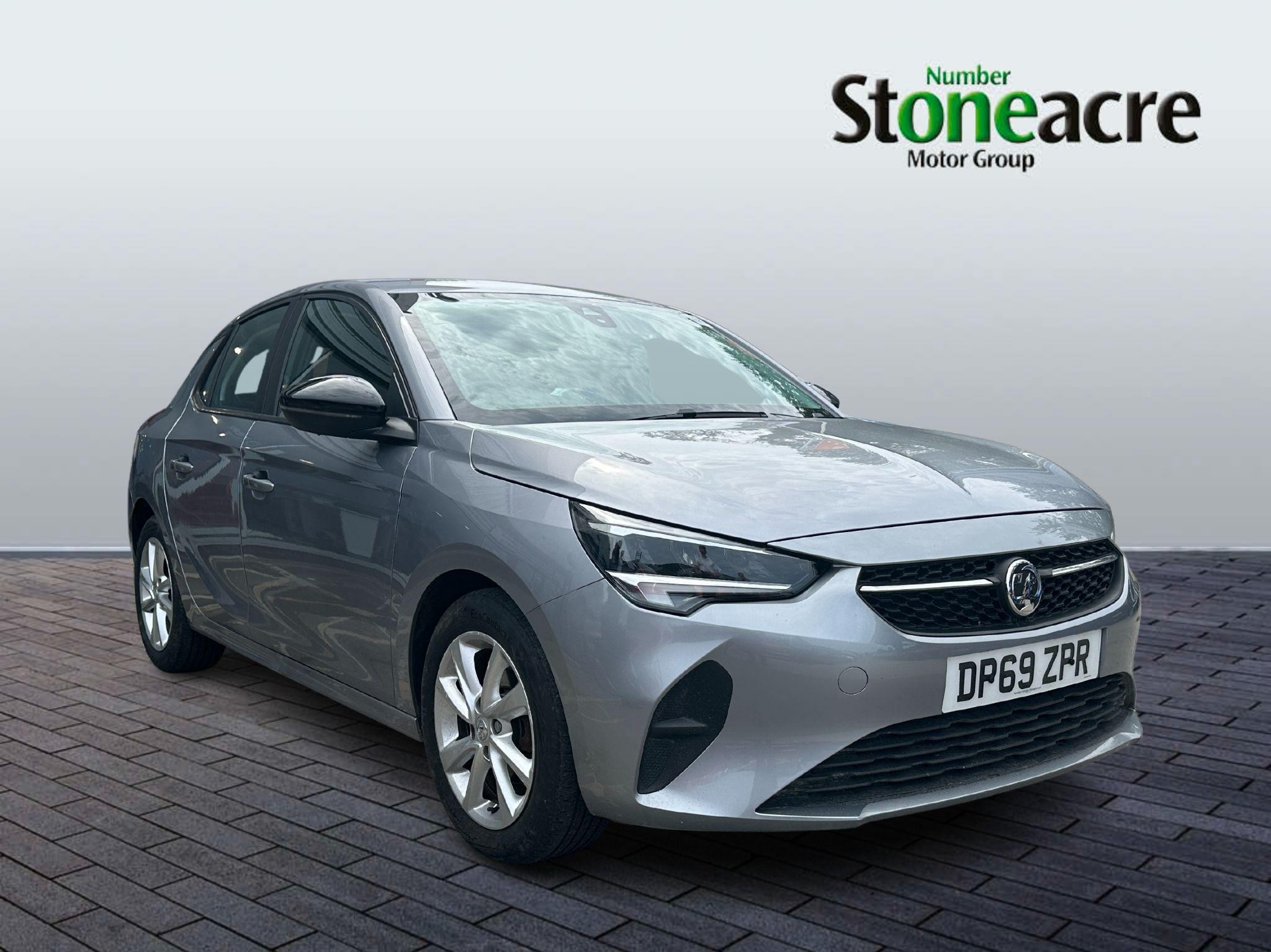 Main listing image - Vauxhall Corsa