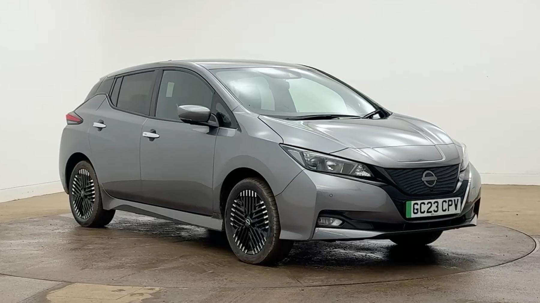 Main listing image - Nissan Leaf