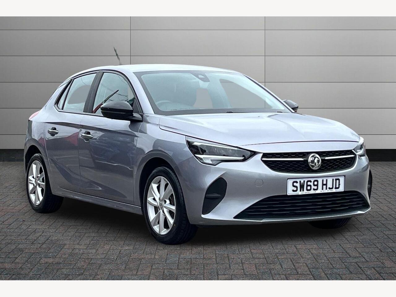 Main listing image - Vauxhall Corsa