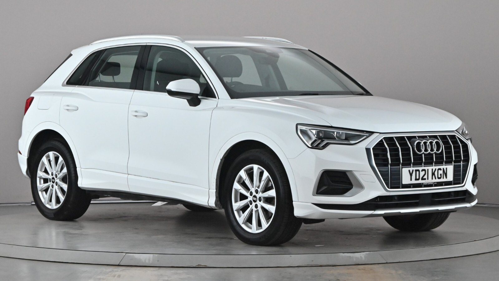 Main listing image - Audi Q3