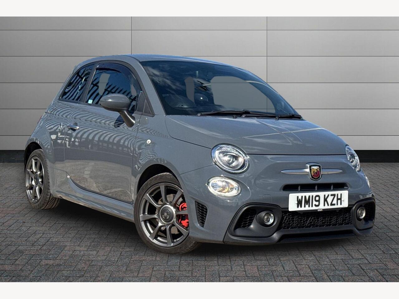 Main listing image - Abarth 595