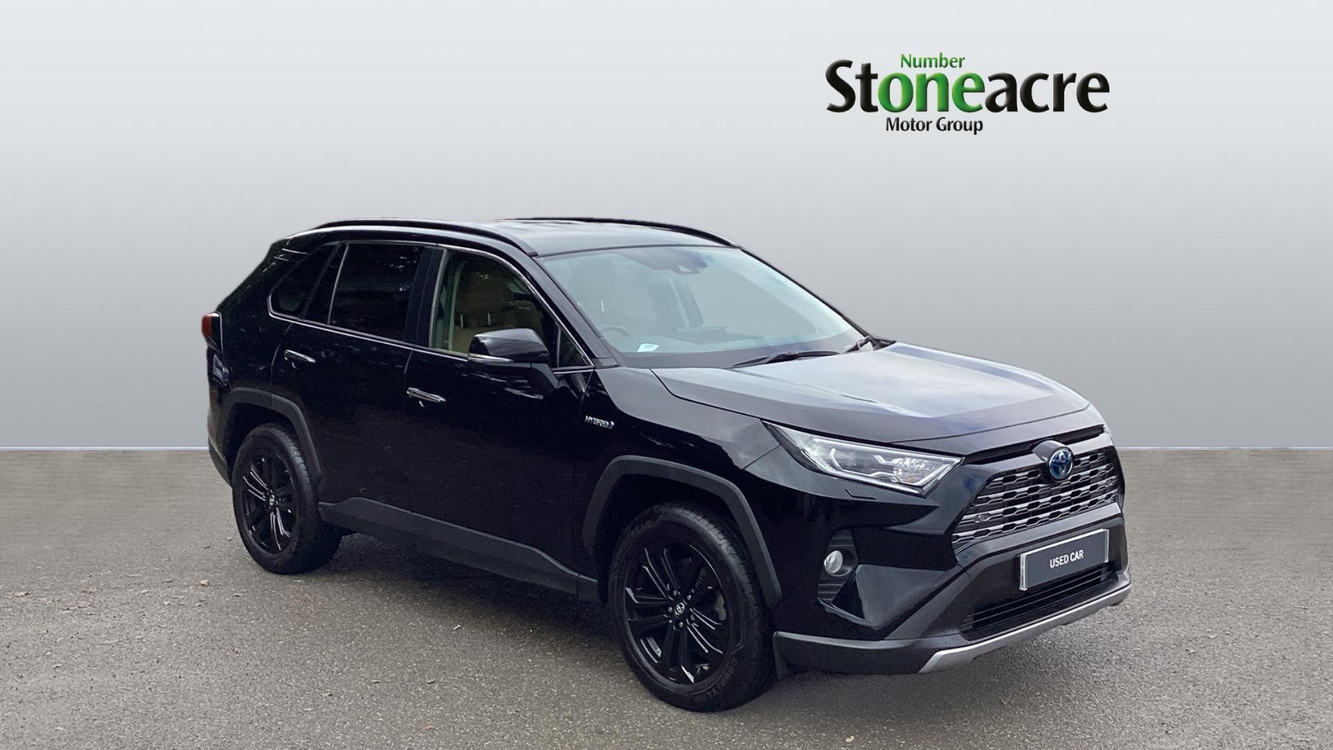 Main listing image - Toyota RAV4