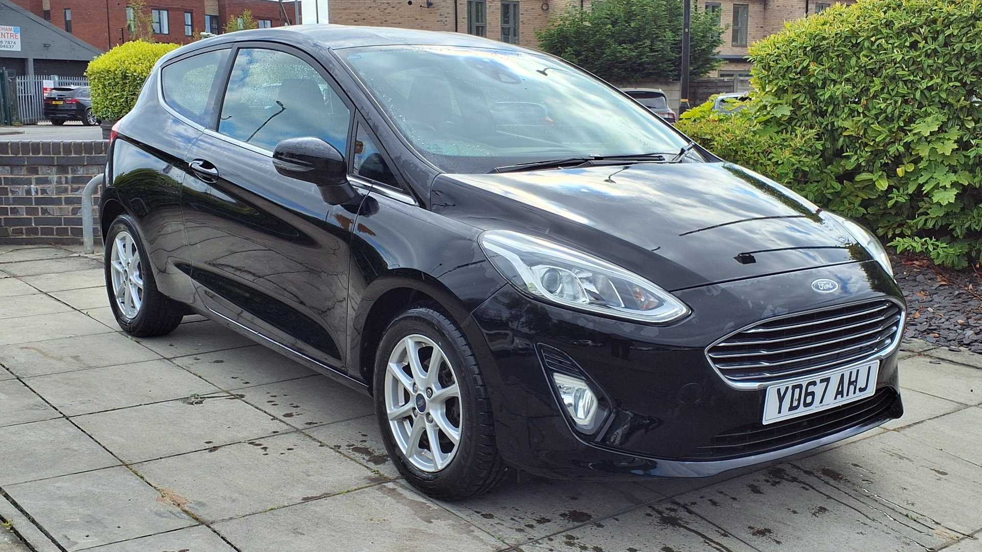 Main listing image - Ford Fiesta