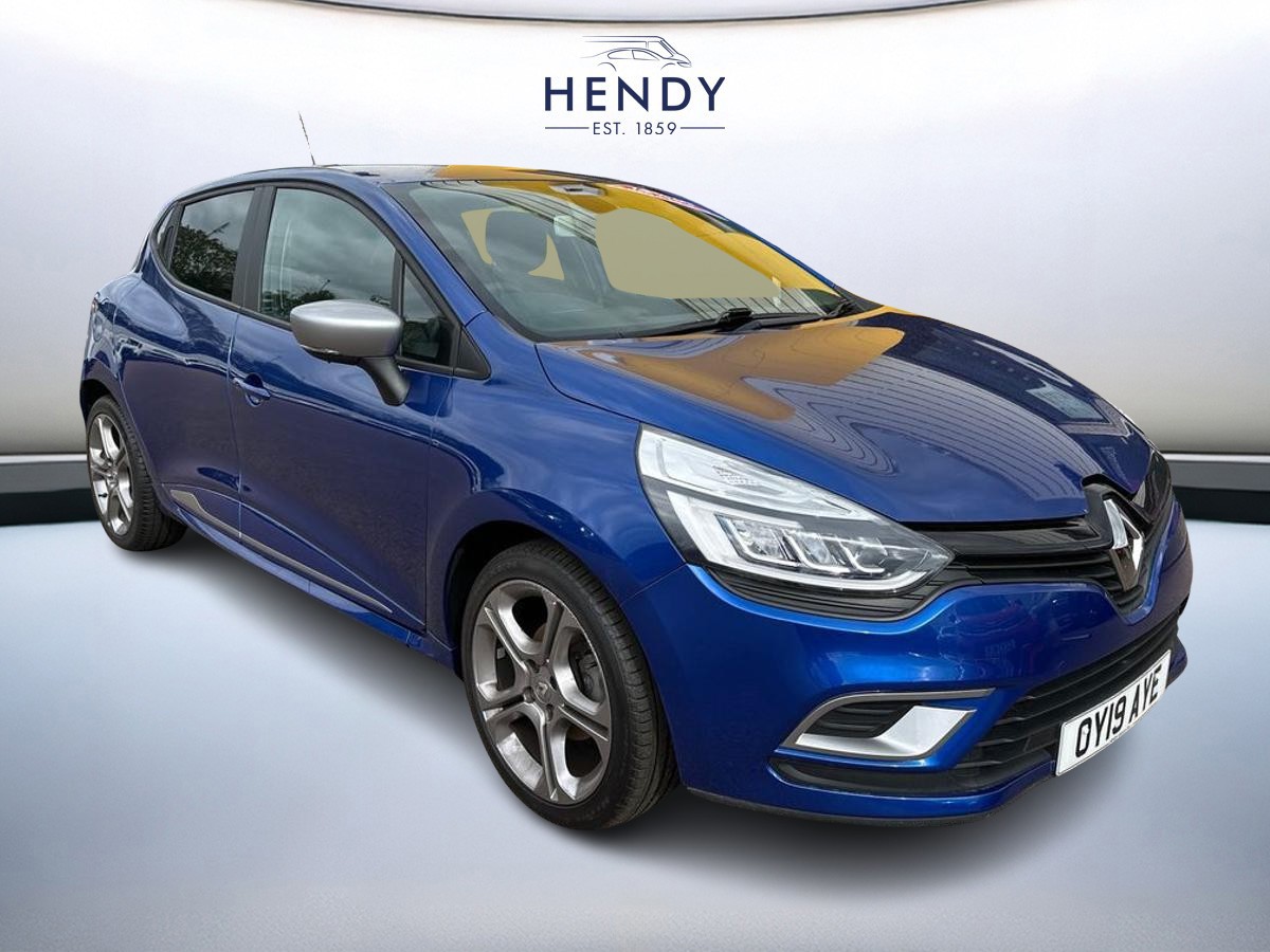 Main listing image - Renault Clio