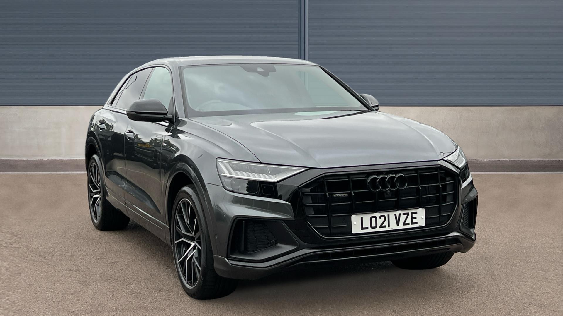 Main listing image - Audi Q8