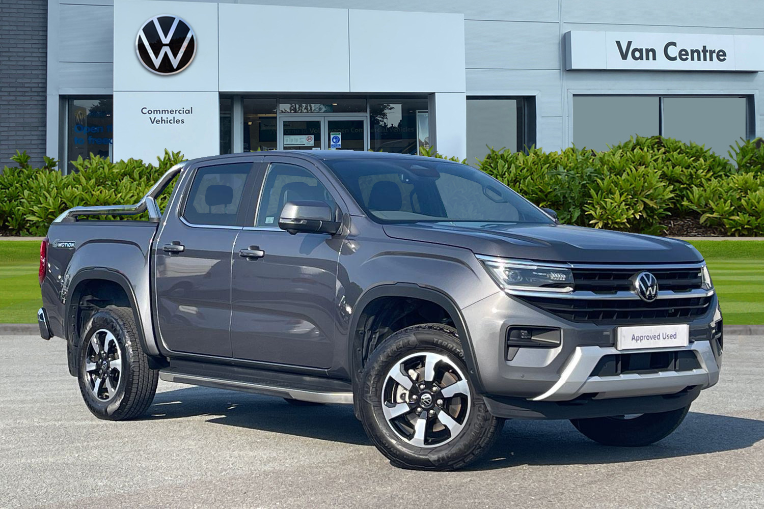 Main listing image - Volkswagen Amarok