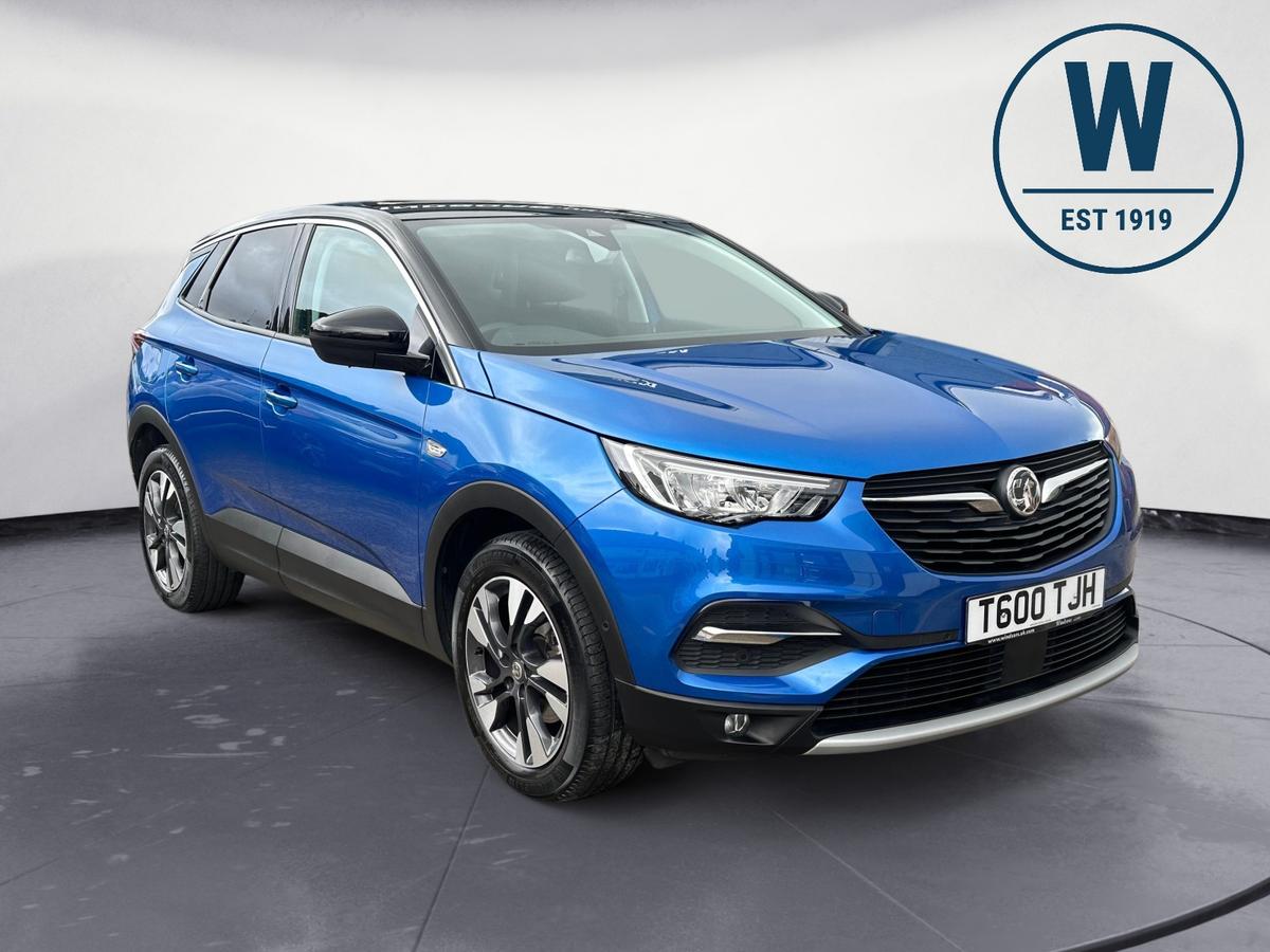 Main listing image - Vauxhall Grandland X