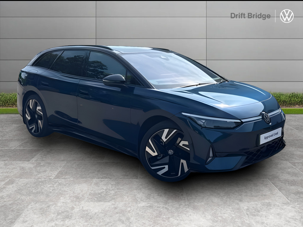 Main listing image - Volkswagen ID.7
