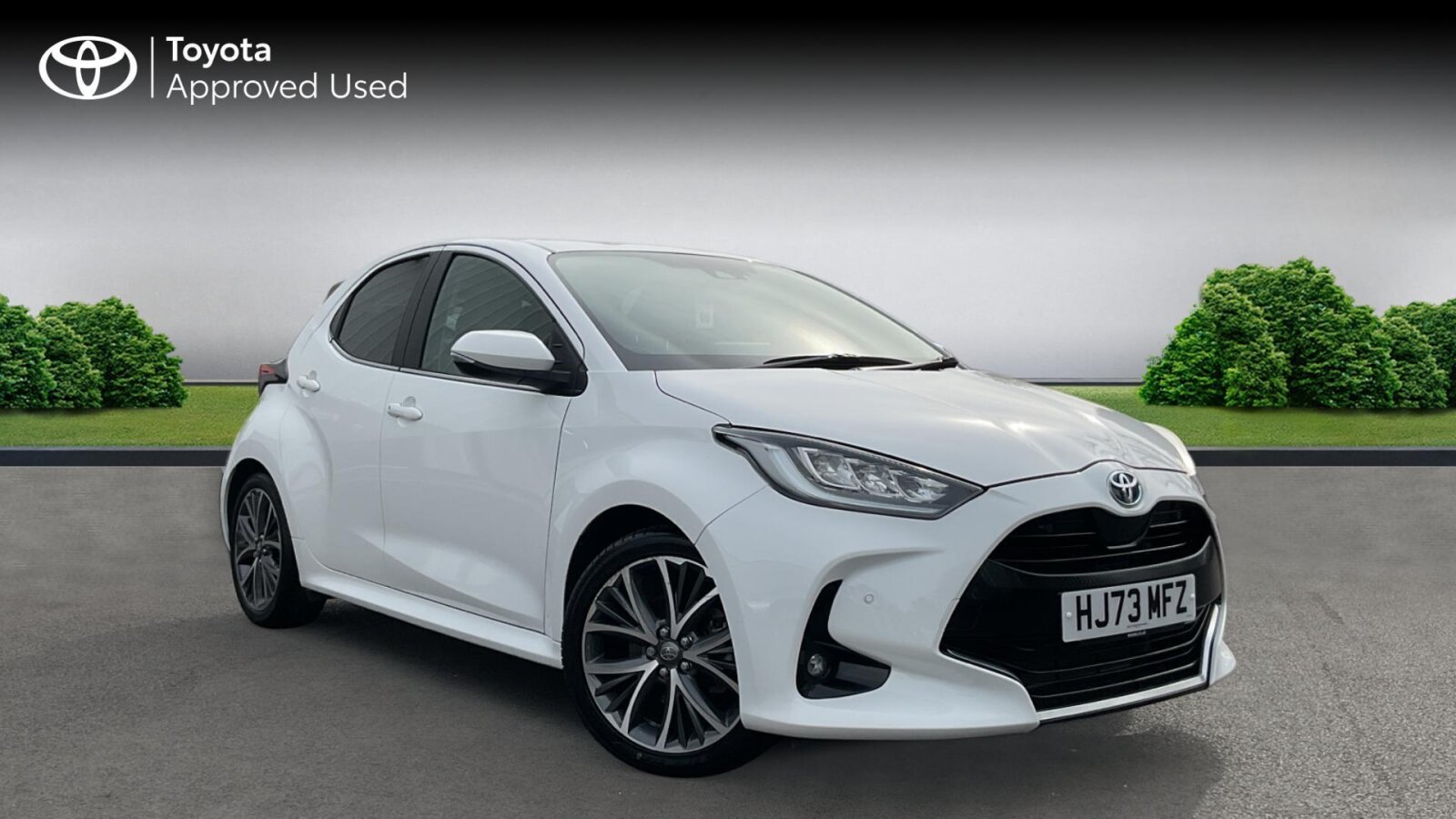 Main listing image - Toyota Yaris