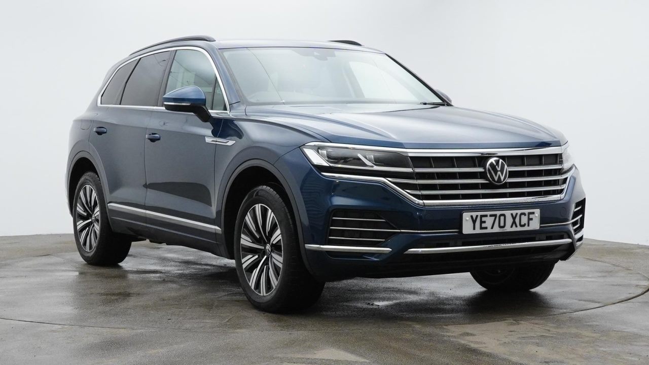 Main listing image - Volkswagen Touareg