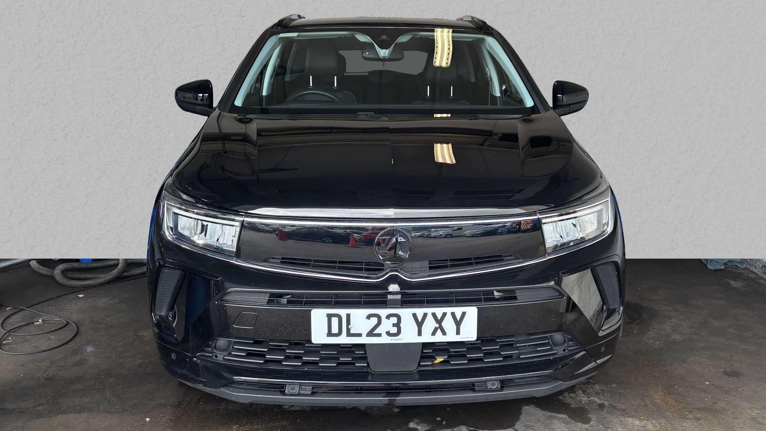 Main listing image - Vauxhall Grandland
