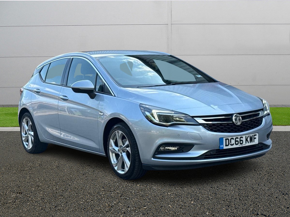 Main listing image - Vauxhall Astra