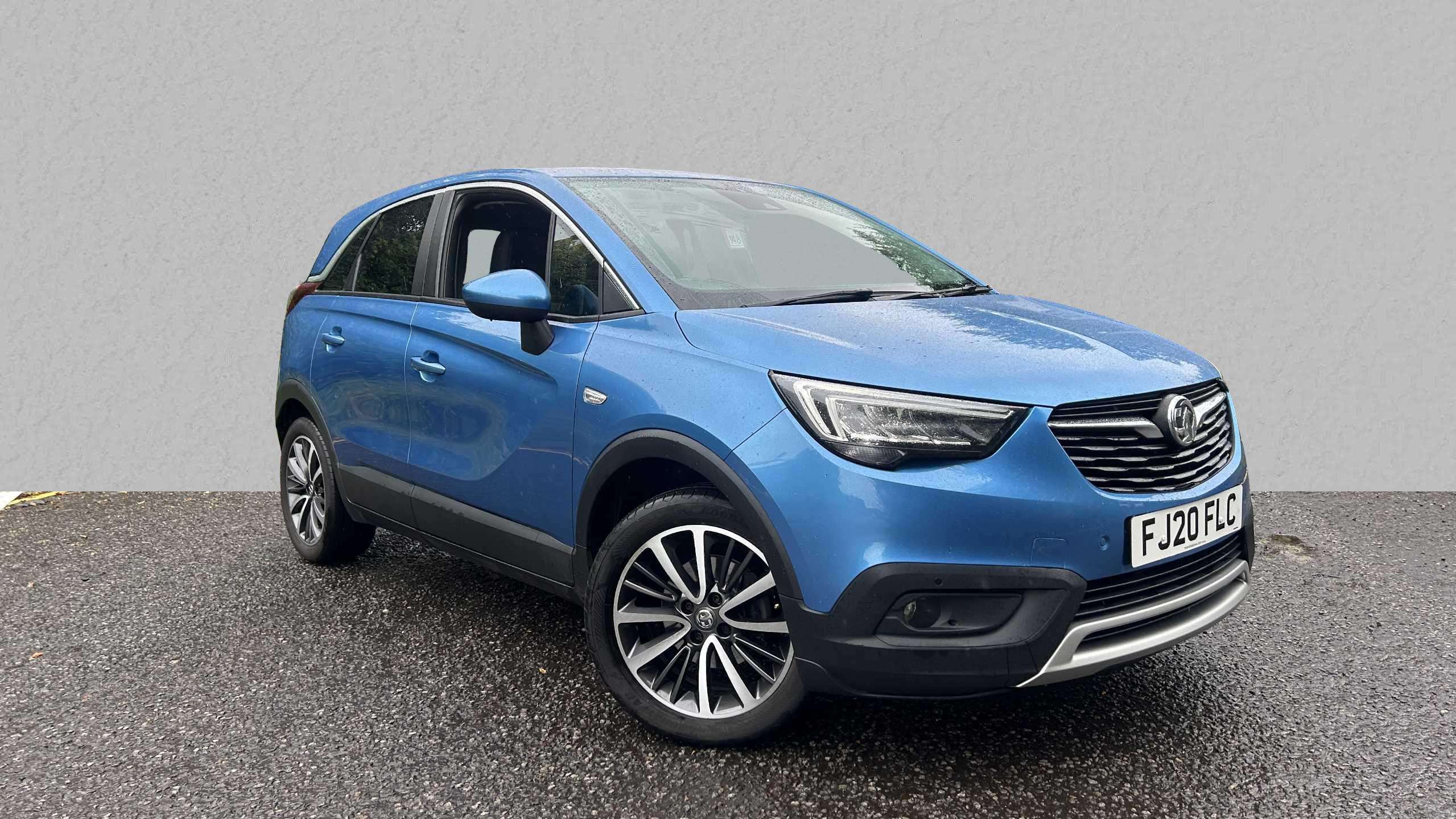 Main listing image - Vauxhall Crossland X