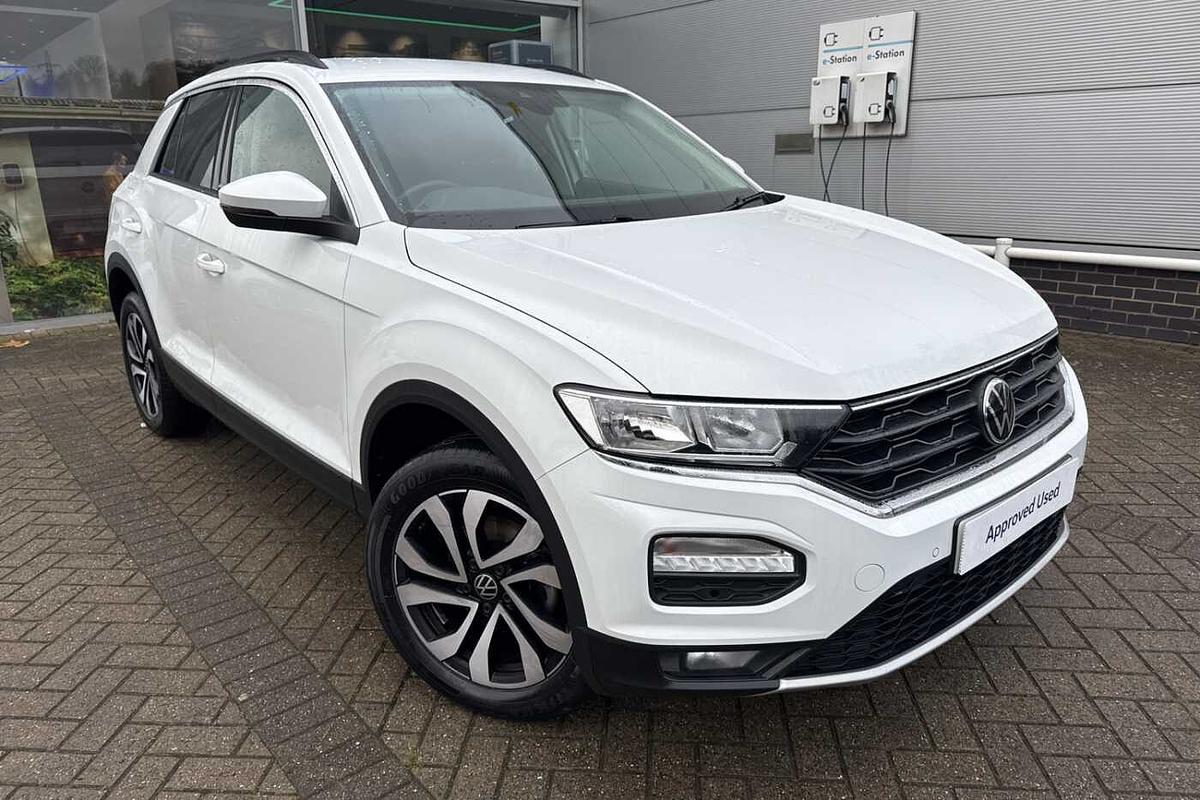 Main listing image - Volkswagen T-Roc