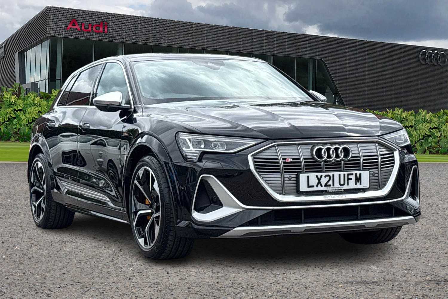 Main listing image - Audi e-tron S